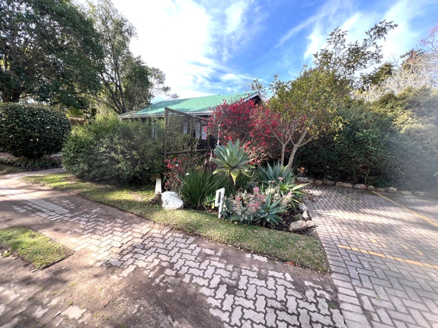 2 Bedroom Property for Sale in Harkerville A H Western Cape